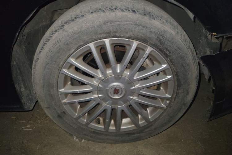 Used Cadillac SLS Seville 2010 3.0L Elite Edition Right Front Wheel Hub
