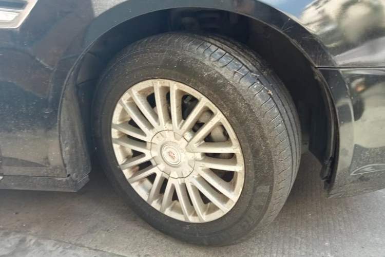 Used Cadillac SLS Seville 2010 3.0L Elite Edition Right Front Wheel Hub