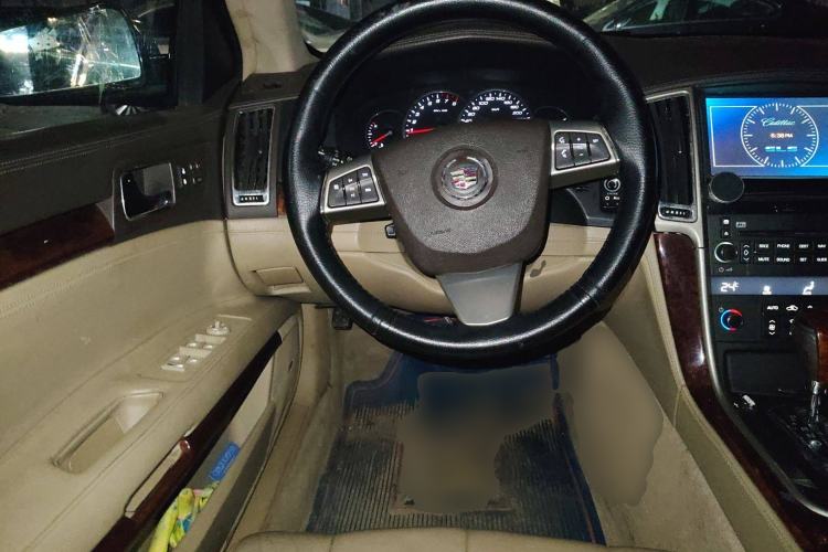 Used Cadillac SLS Seville 2010 3.0L Elite Edition Steering Wheel