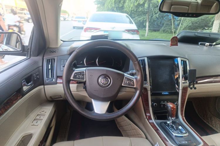 Used Cadillac SLS Seville 2010 3.0L Elite Edition Steering Wheel