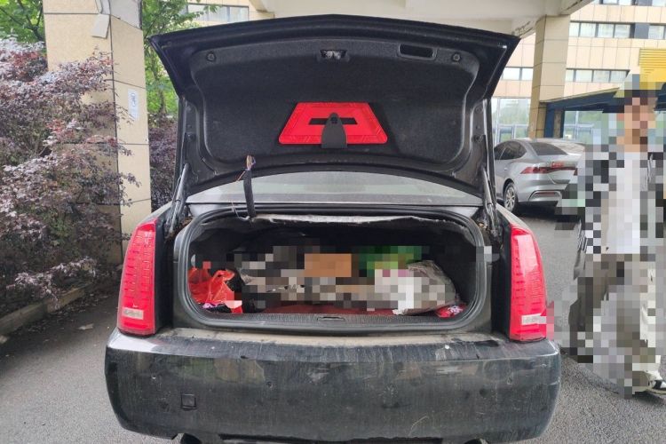 Used Cadillac SLS Seville 2010 3.0L Elite Edition Trunk