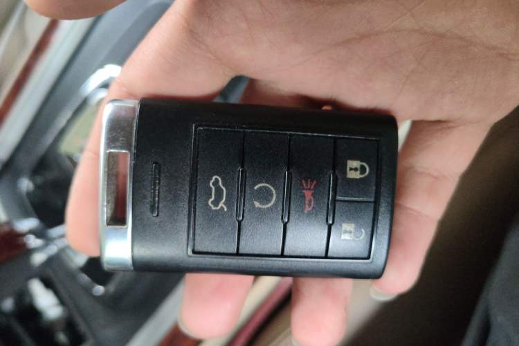 Used Cadillac SLS Seville 2010 3.0L Elite Edition Vehicle Key
