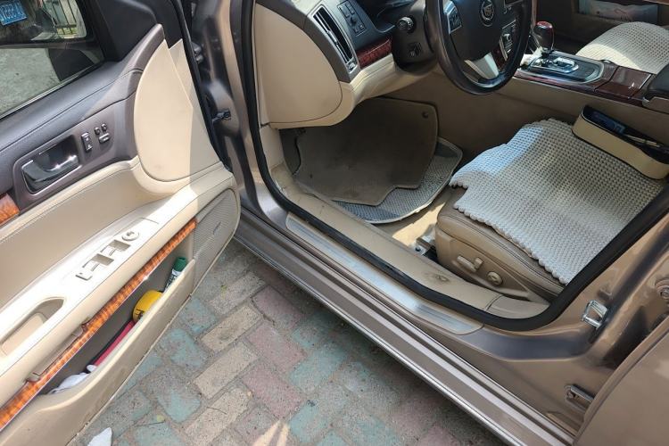 Used Cadillac SLS Seville 2010 3.0L Elite Edition Driver Seat