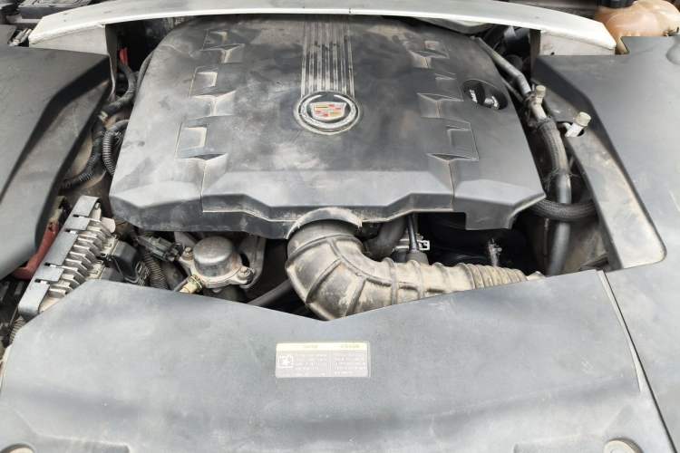 Used Cadillac SLS Seville 2010 3.0L Elite Edition Engine Bay