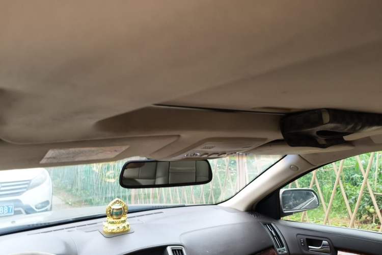 Used Cadillac SLS Seville 2010 3.0L Elite Edition Headliner
