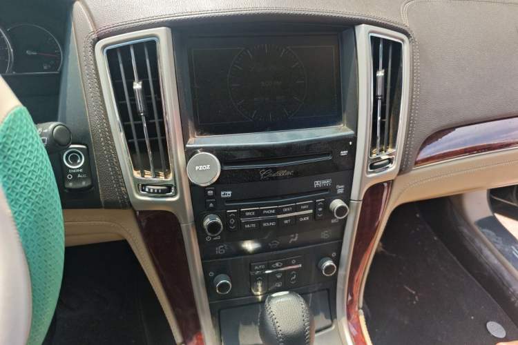 Used Cadillac SLS Seville 2011 2.0T Elite Edition Audio And AC Panel