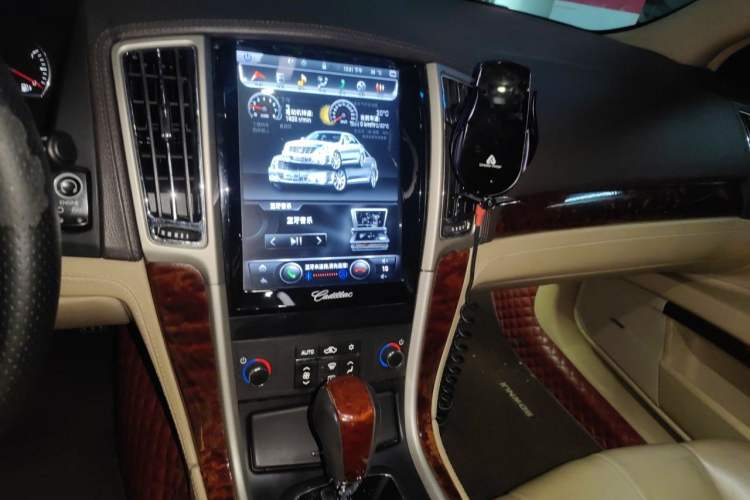 Used Cadillac SLS Seville 2011 2.0T Luxury Edition Audio And AC Panel