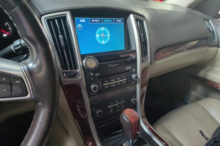 Used Cadillac SLS Seville 2011 2.0T Luxury Edition Audio And AC Panel