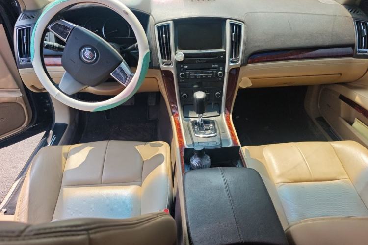 Used Cadillac SLS Seville 2011 2.0T Elite Edition Center Console
