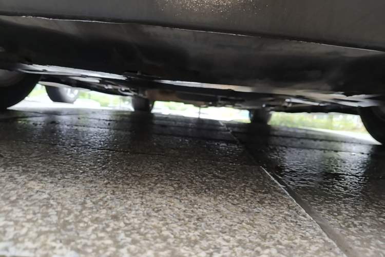 Used Cadillac SLS Seville 2011 2.0T Elite Edition Chassis Front