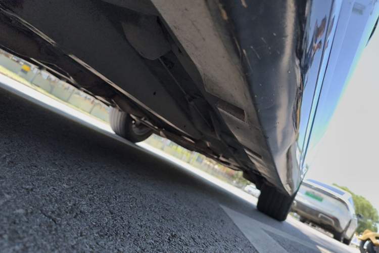 Used Cadillac SLS Seville 2011 2.0T Elite Edition Chassis Front Left