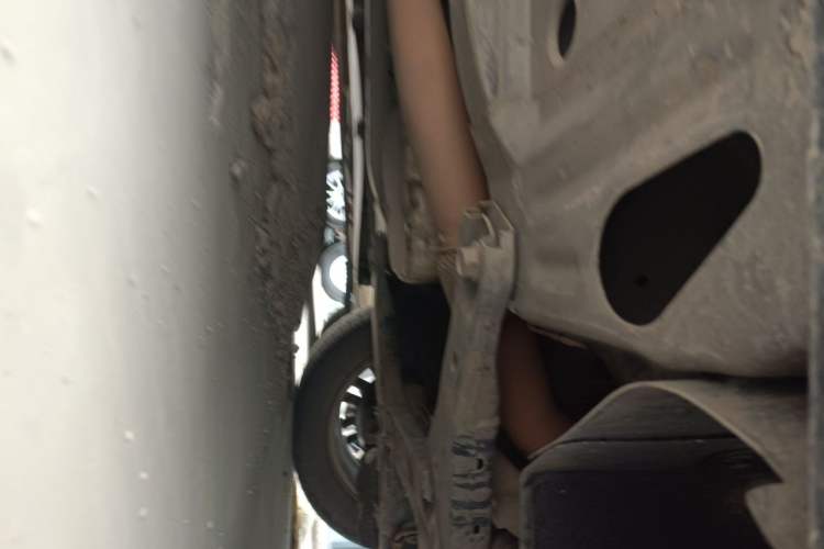 Used Cadillac SLS Seville 2011 2.0T Elite Edition Chassis Front Right