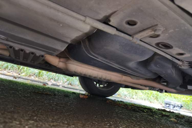 Used Cadillac SLS Seville 2011 2.0T Elite Edition Chassis Rear Left