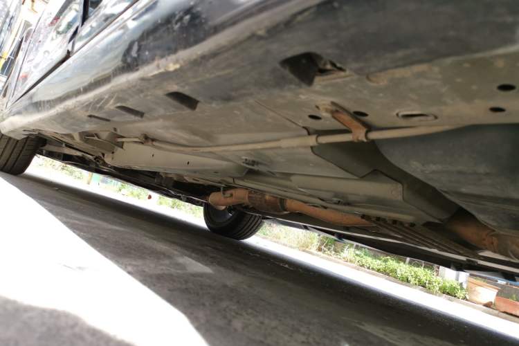 Used Cadillac SLS Seville 2011 2.0T Luxury Edition Chassis Rear Left