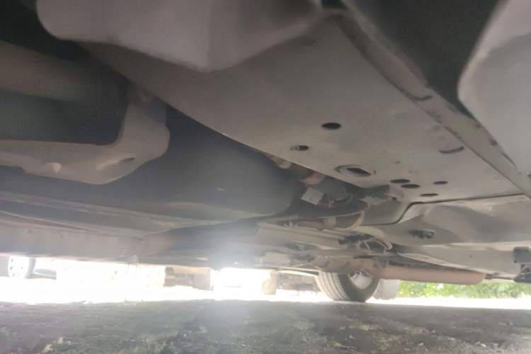 Used Cadillac SLS Seville 2011 2.0T Elite Edition Chassis Rear Right