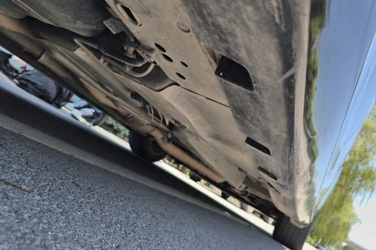 Used Cadillac SLS Seville 2011 2.0T Elite Edition Chassis Rear Right