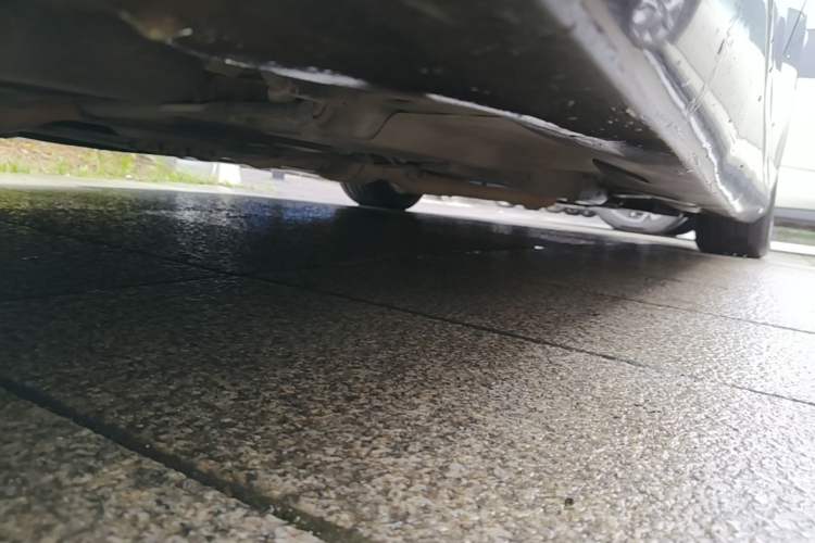 Used Cadillac SLS Seville 2011 2.0T Elite Edition Chassis Rear Right
