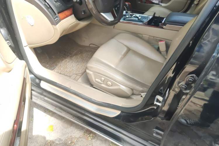 Used Cadillac SLS Seville 2011 2.0T Elite Edition Driver Seat