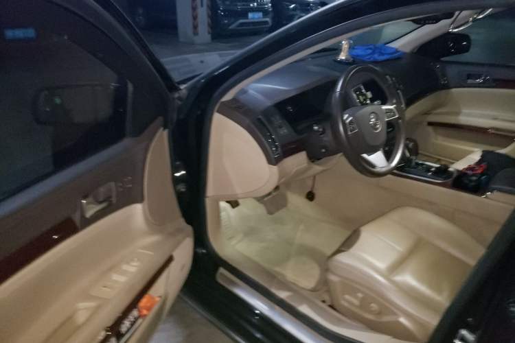 Used Cadillac SLS Seville 2011 2.0T Elite Edition Driver Seat