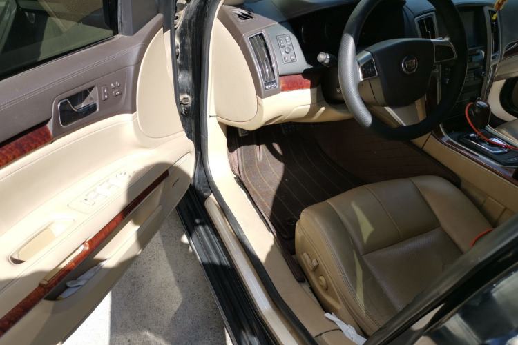 Used Cadillac SLS Seville 2011 2.0T Luxury Edition Driver Seat
