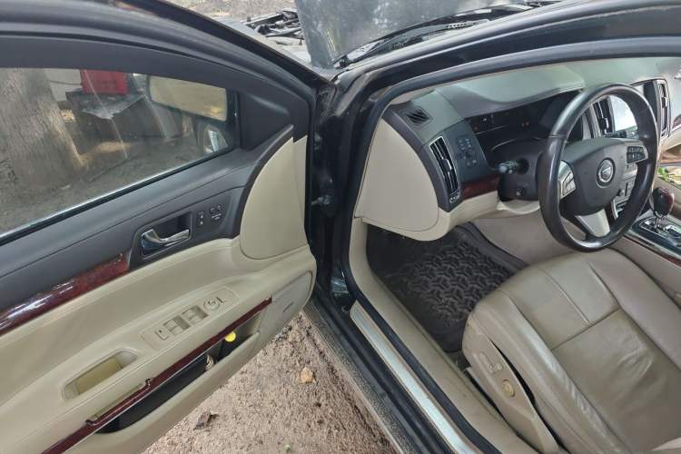 Used Cadillac SLS Seville 2011 2.0T Executive Edition Driver Seat