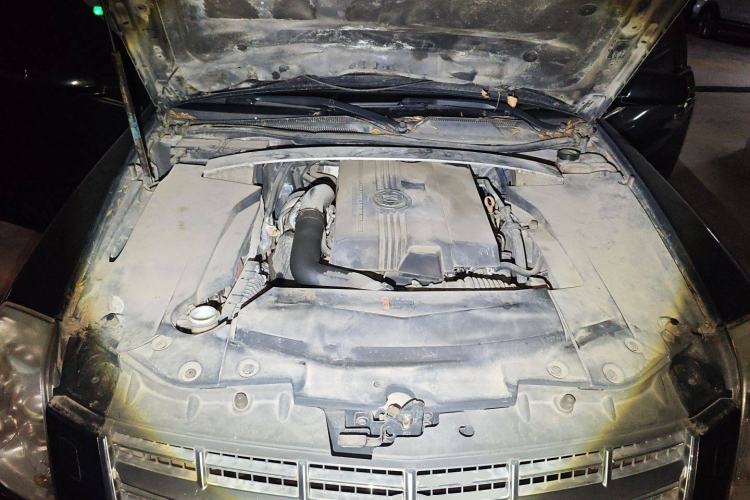 Used Cadillac SLS Seville 2011 2.0T Elite Edition Engine Bay
