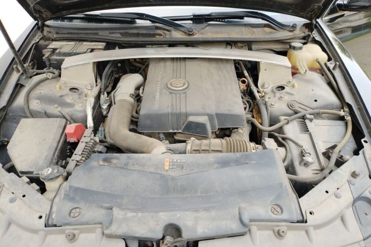 Used Cadillac SLS Seville 2011 2.0T Elite Edition Engine Bay