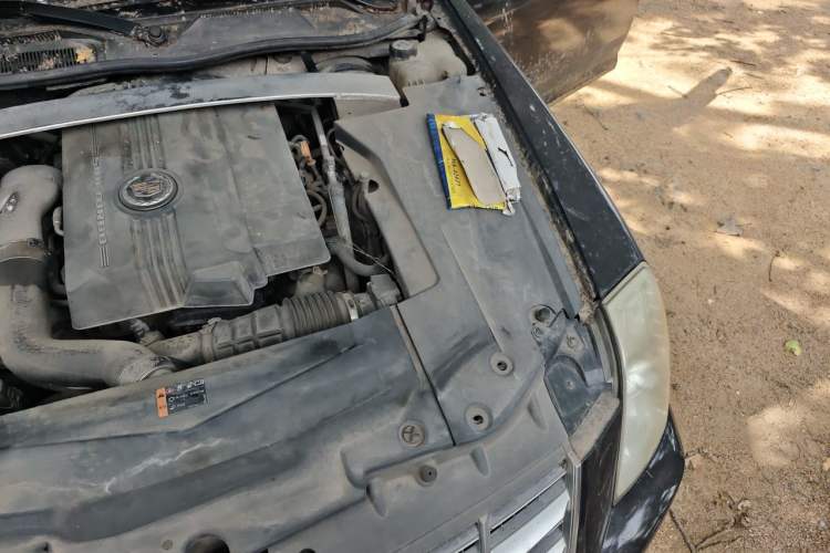 Used Cadillac SLS Seville 2011 2.0T Executive Edition Engine Bay Left