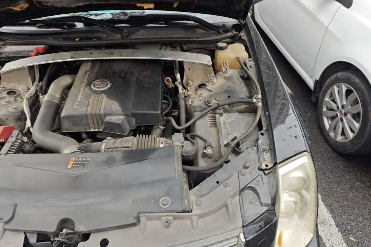 Used Cadillac SLS Seville 2011 2.0T Elite Edition Engine Bay Left