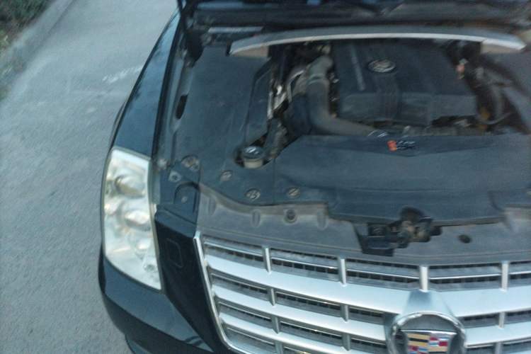 Used Cadillac SLS Seville 2011 2.0T Elite Edition Engine Bay Right