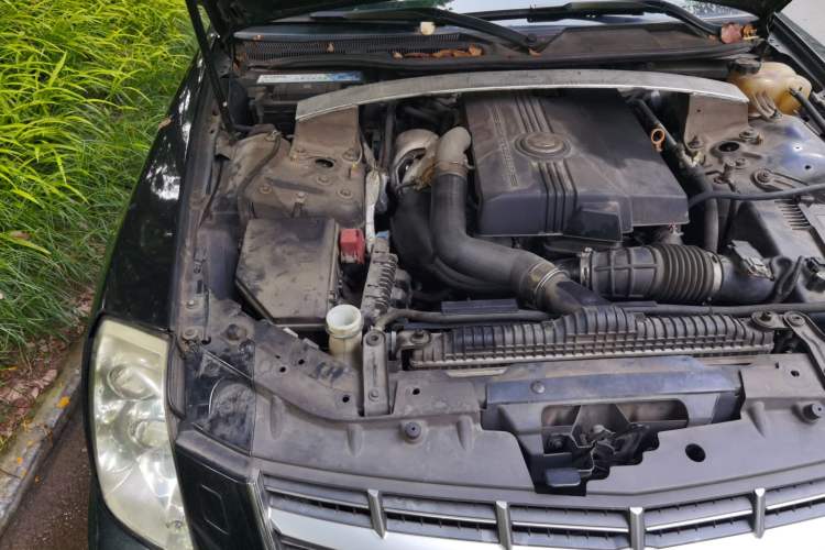 Used Cadillac SLS Seville 2011 2.0T Elite Edition Engine Bay Right