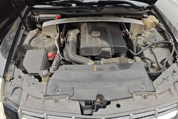 Used Cadillac SLS Seville 2011 2.0T Elite Edition Engine Bay