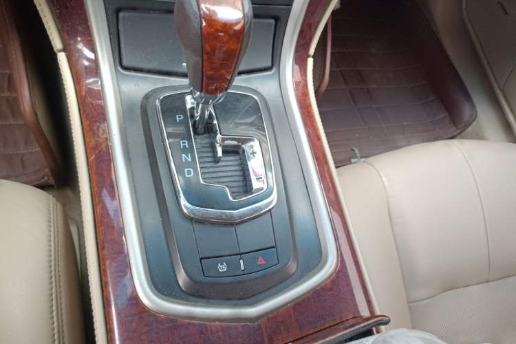 Used Cadillac SLS Seville 2011 2.0T Elite Edition Gear Lever
