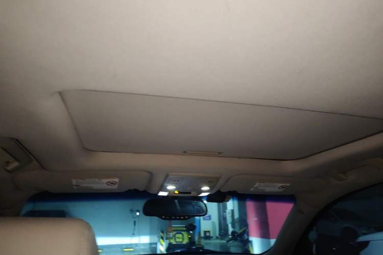 Used Cadillac SLS Seville 2011 2.0T Luxury Edition Headliner