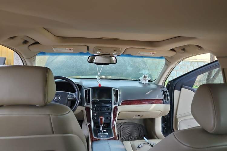 Used Cadillac SLS Seville 2011 2.0T Executive Edition Headliner