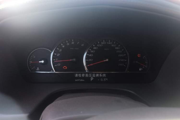 Used Cadillac SLS Seville 2011 2.0T Elite Edition Instrument Cluster