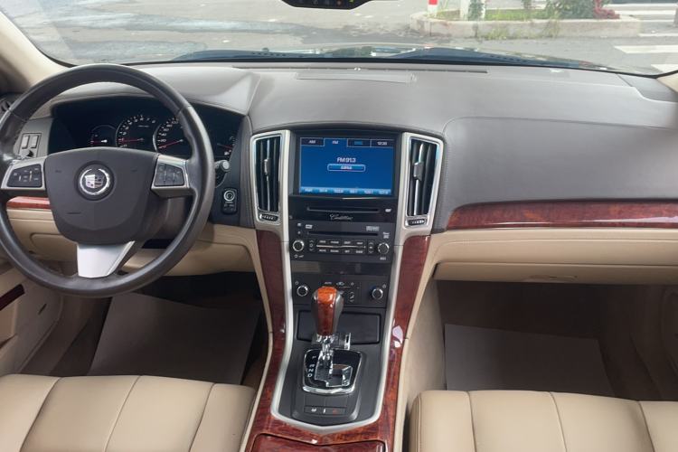 Used Cadillac SLS Seville 2011 2.0T Elite Edition Interior 5