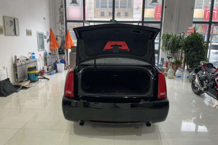 Used Cadillac SLS Seville 2011 2.0T Elite Edition Interior 9