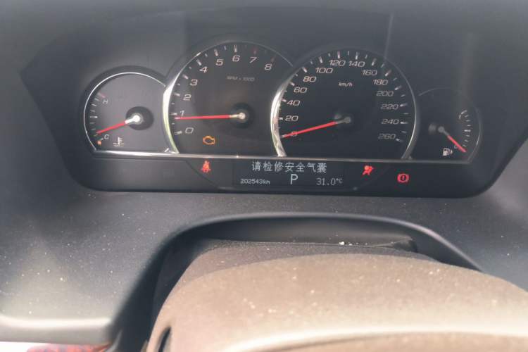 Used Cadillac SLS Seville 2011 2.0T Elite Edition Odometer Close Up