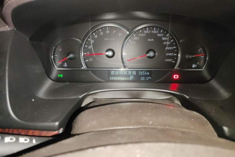 Used Cadillac SLS Seville 2011 2.0T Elite Edition Odometer Close Up