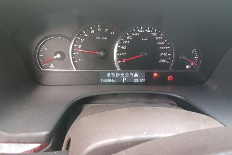 Used Cadillac SLS Seville 2011 2.0T Elite Edition Odometer Close Up