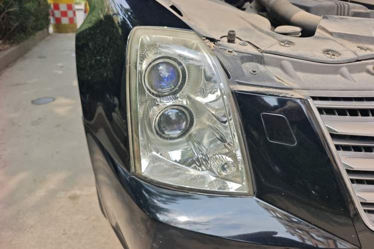 Used Cadillac SLS Seville 2011 2.0T Elite Edition Right Front Headlight