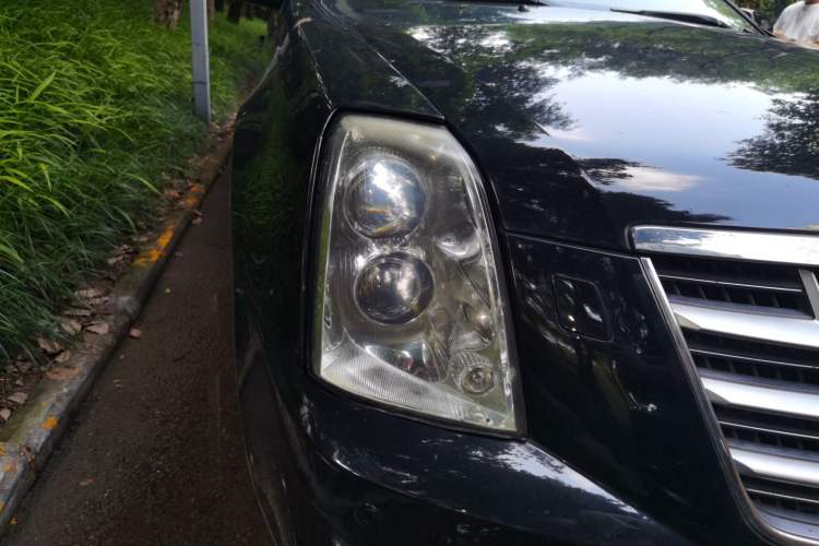 Used Cadillac SLS Seville 2011 2.0T Elite Edition Right Front Headlight