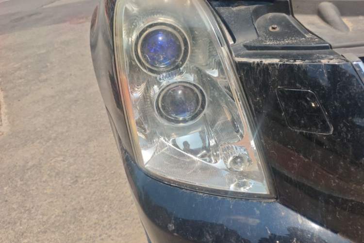 Used Cadillac SLS Seville 2011 2.0T Elite Edition Right Front Headlight