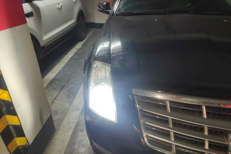 Used Cadillac SLS Seville 2011 2.0T Luxury Edition Right Front Headlight