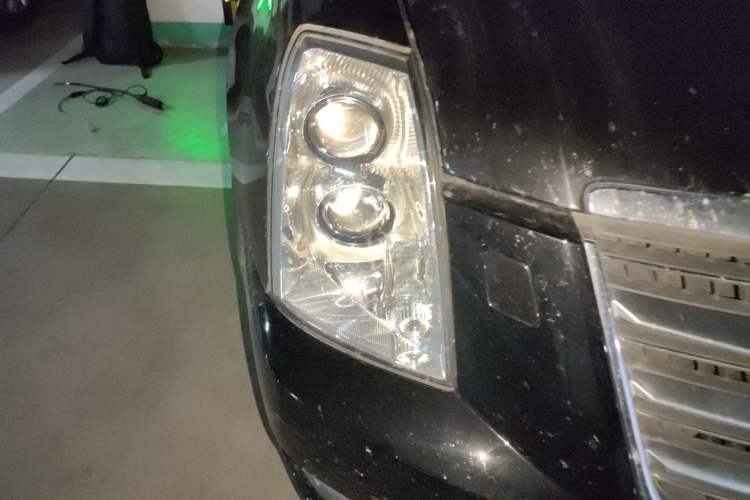 Used Cadillac SLS Seville 2011 2.0T Elite Edition Right Front Headlight