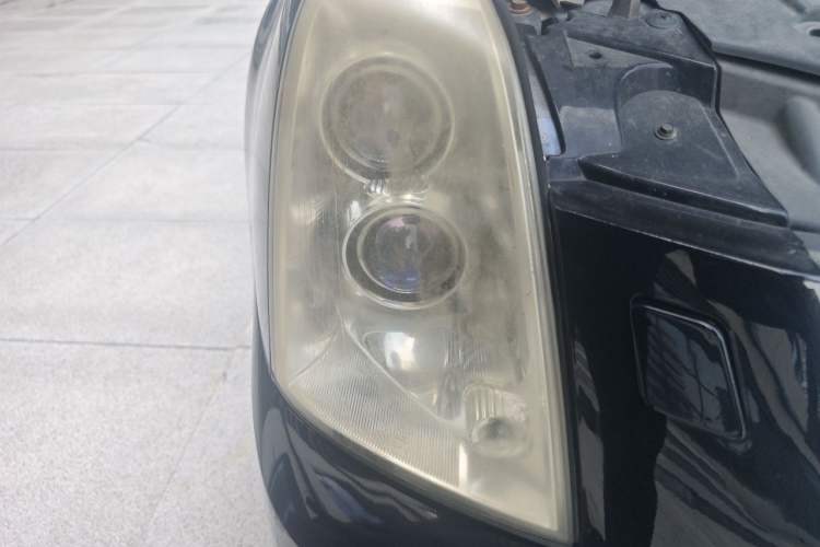 Used Cadillac SLS Seville 2011 2.0T Elite Edition Right Front Headlight