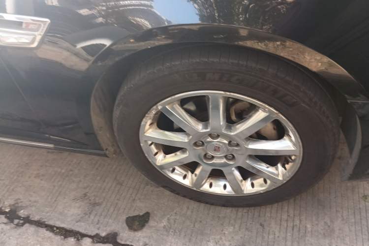 Used Cadillac SLS Seville 2011 2.0T Luxury Edition Right Front Wheel Hub