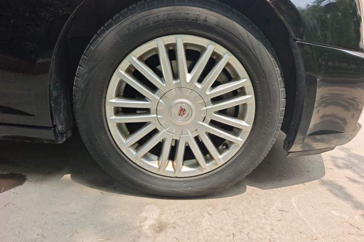 Used Cadillac SLS Seville 2011 2.0T Elite Edition Right Front Wheel Hub