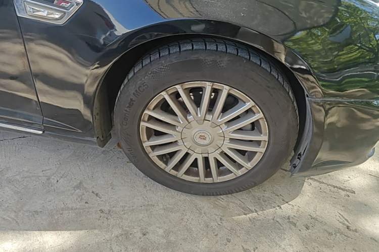 Used Cadillac SLS Seville 2011 2.0T Elite Edition Right Front Wheel Hub